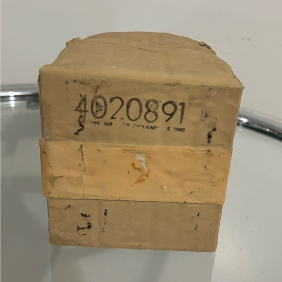 Vintage Michael Harvey Cardboard Box Vase - Picture 2 of 3